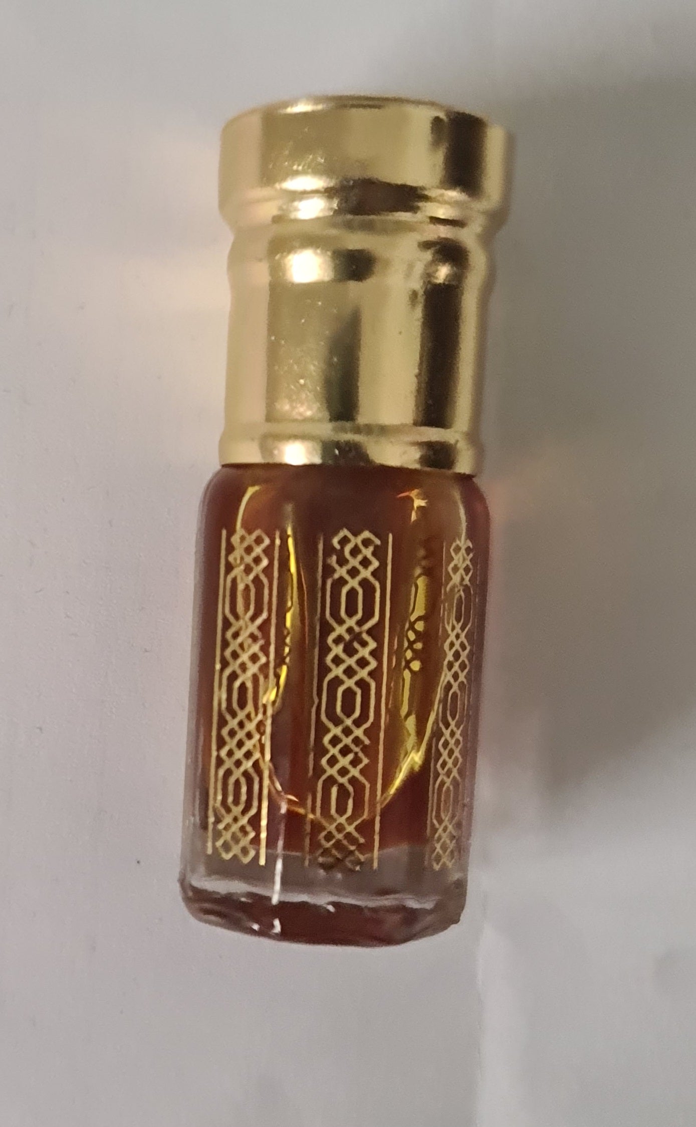 Miskios Musk Essence –  3ml for £6 (Plus postage fee for UK delivery)