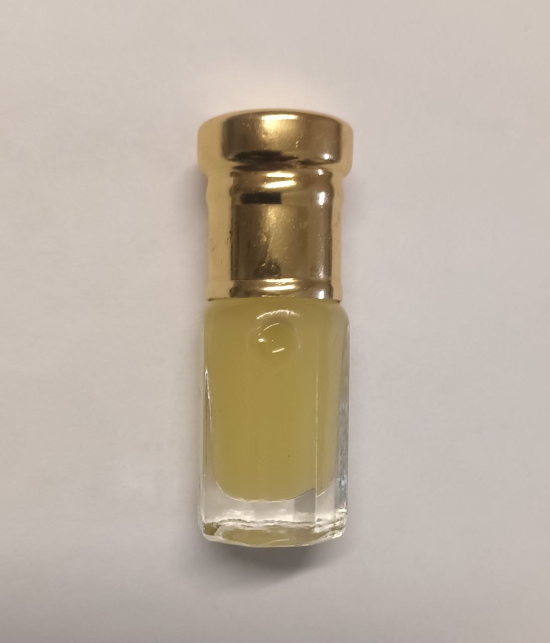 Miskios Musk Essence –  3ml for £6 (Plus postage fee for UK delivery)